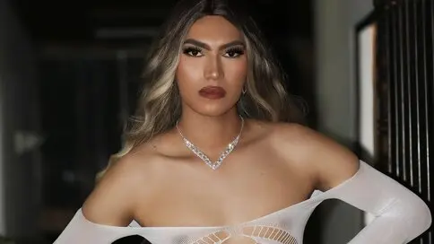CholeVersace's